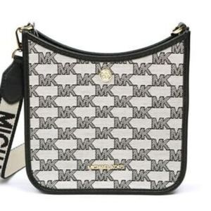 Michael Kors crossbody purse